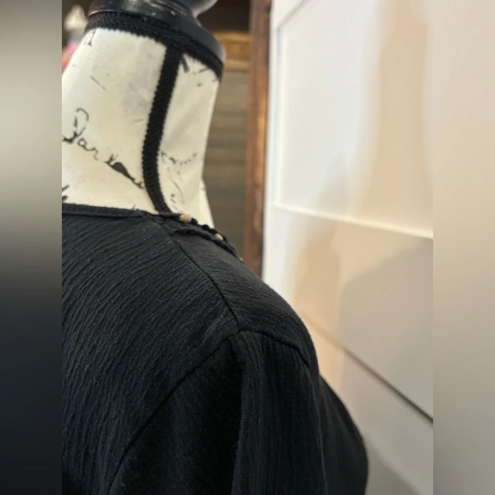 White Stag Black Short Sleeve Top Size 16W Lace Trim & Bead Detail Blouse - Picture 4 of 6